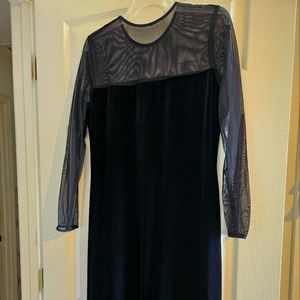Black Volour Gown